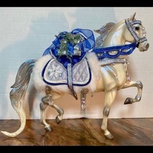 Breyer Holiday Horse Snow Princess 2006